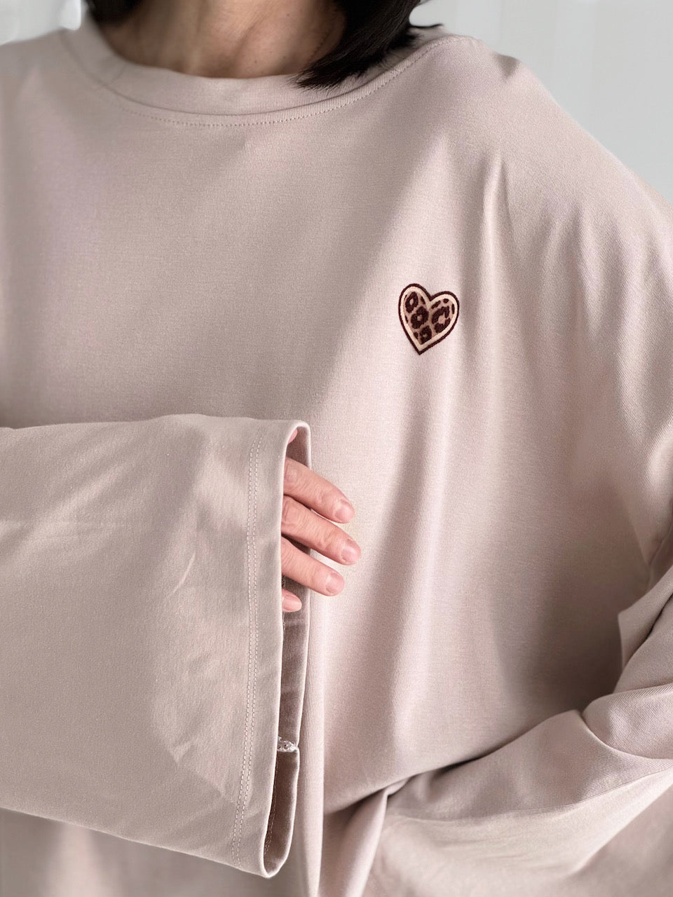 Sweatshirt, Leo-Herz, weite Ärmel, 4 Farben