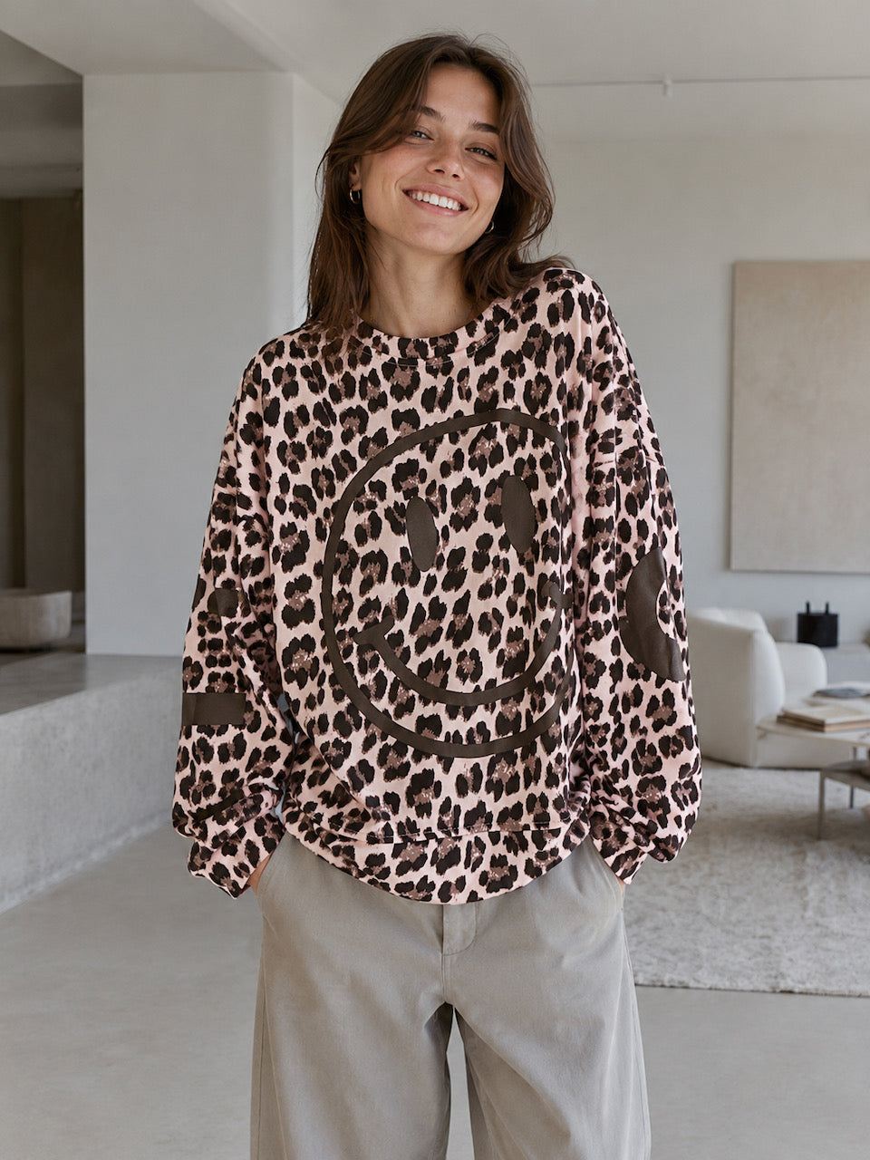 Sweatshirt, SMILE, Leo, Beige