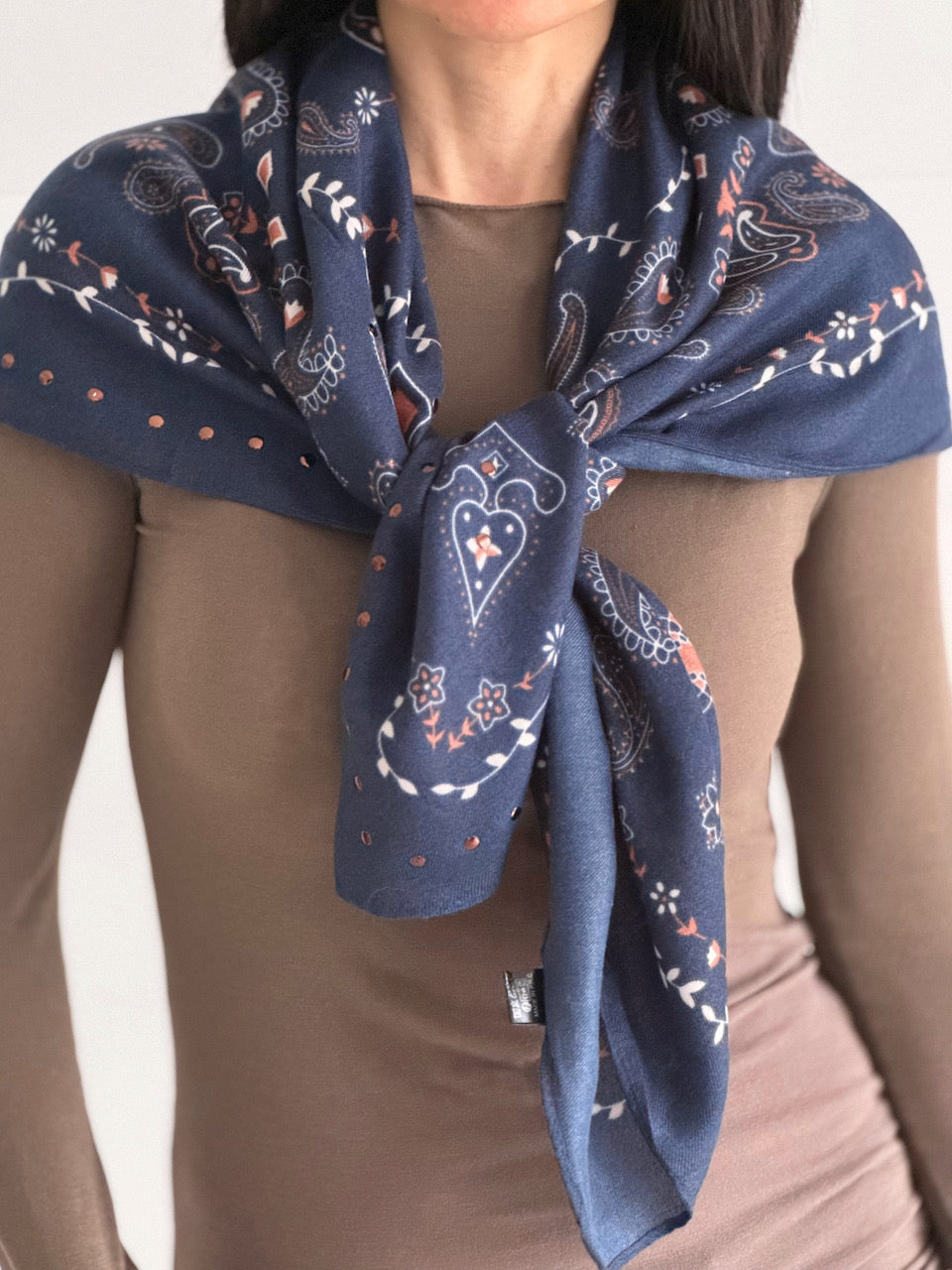 Quadratisches Paisley-Tuch, Dunkelblau