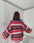 Oversize-Pullover, flauschi, bunte Streifen, Lila-Koralle
