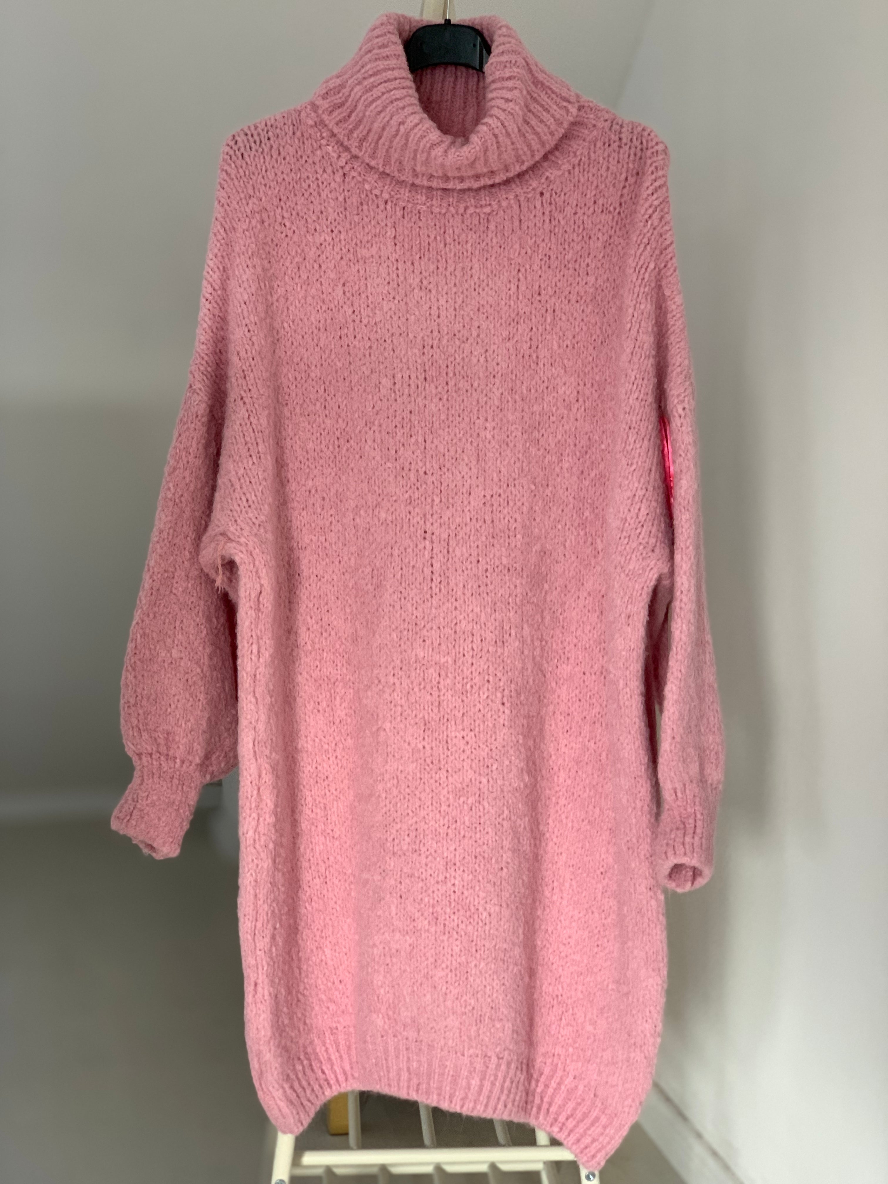 langer Pullover, Rollkragen, Babyrosa